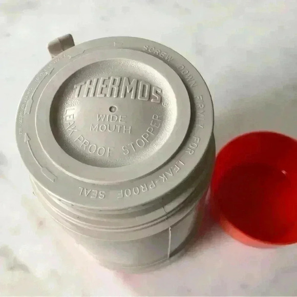 Vintage 60s orange glass insert wide mouth  Thermos model 6202 - Picture 4 of 9